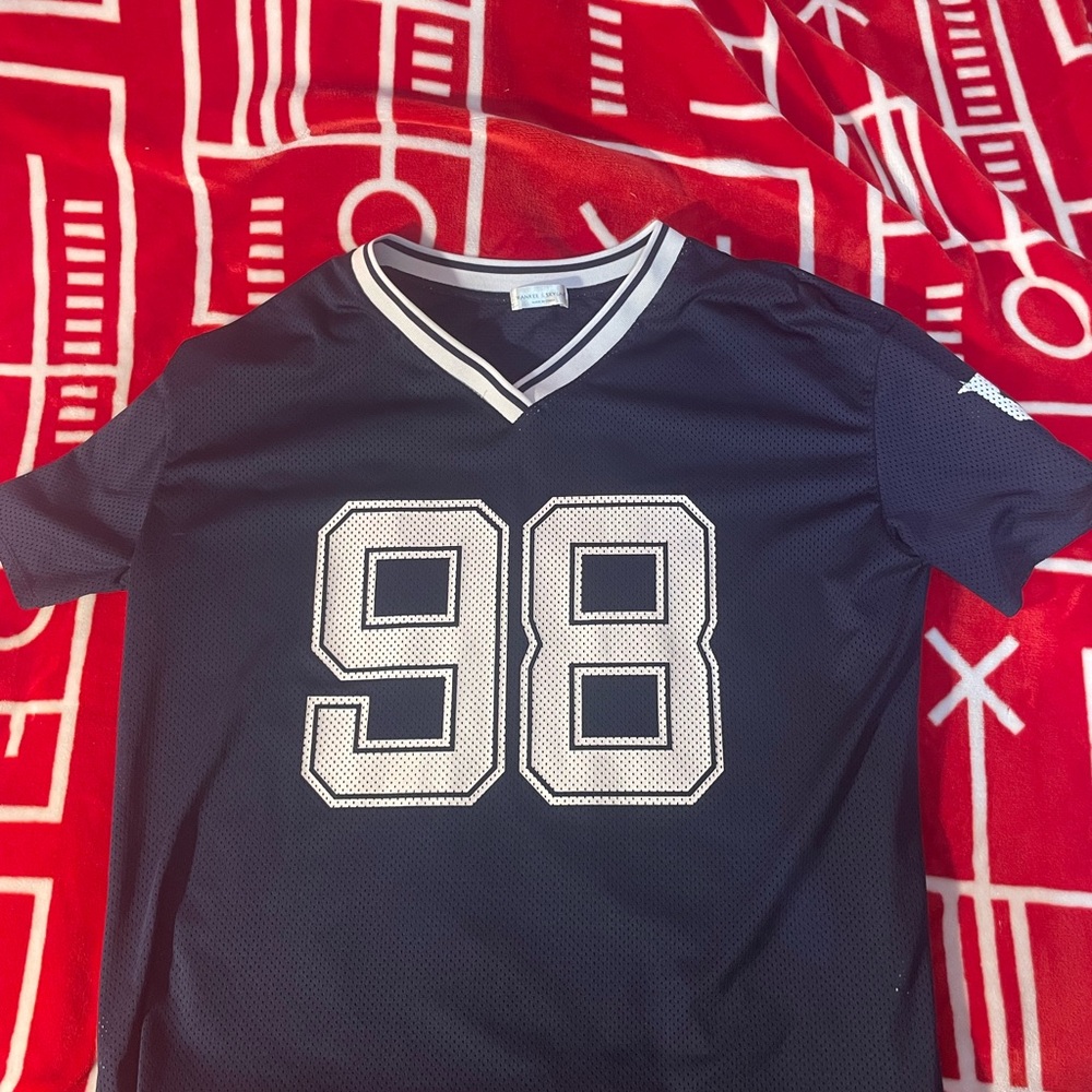 Black V-Neck Jersey with 98 Print